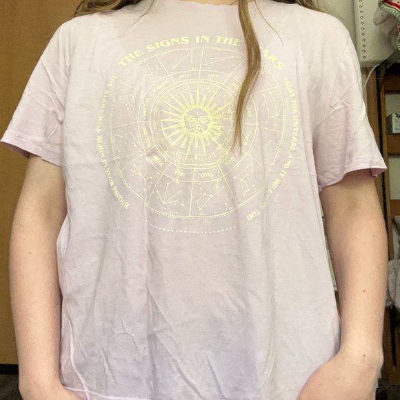 H&M Lavender Astrology Tee - Picture 4 of 6